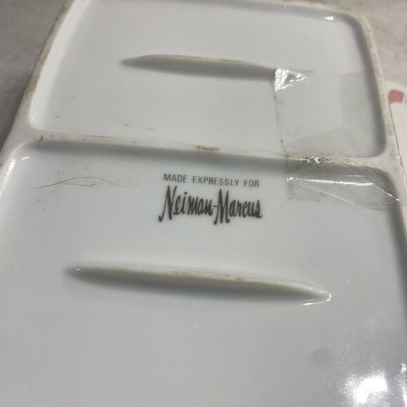 Neiman Marcus Porcelain Trinket Box/Playing Card Holder - Picture 4 of 6